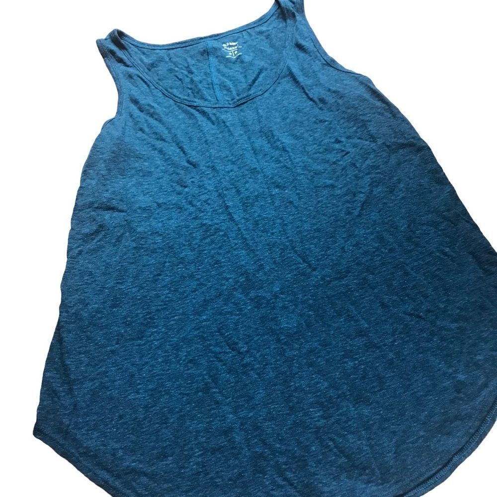 Old Navy relaxed size small tank excellent condition